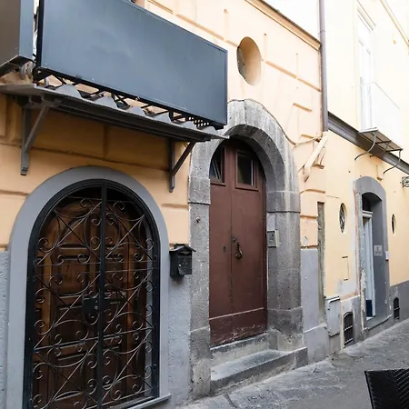 - Posizione Unica Nella Piazza Principale * Sorrento